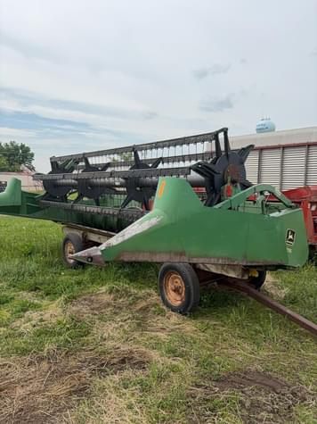 Main image John Deere 216